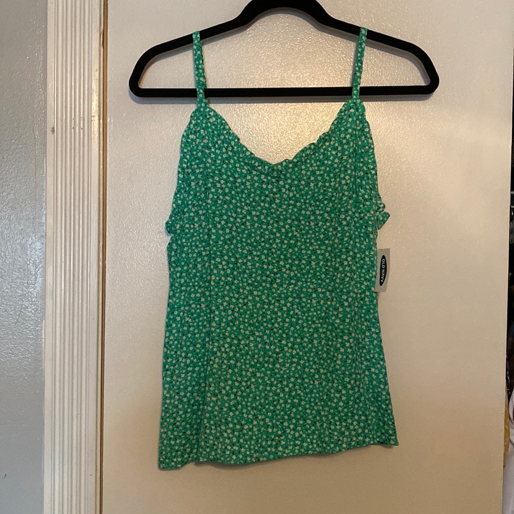 NWT ! Green Sleeveless Blouse